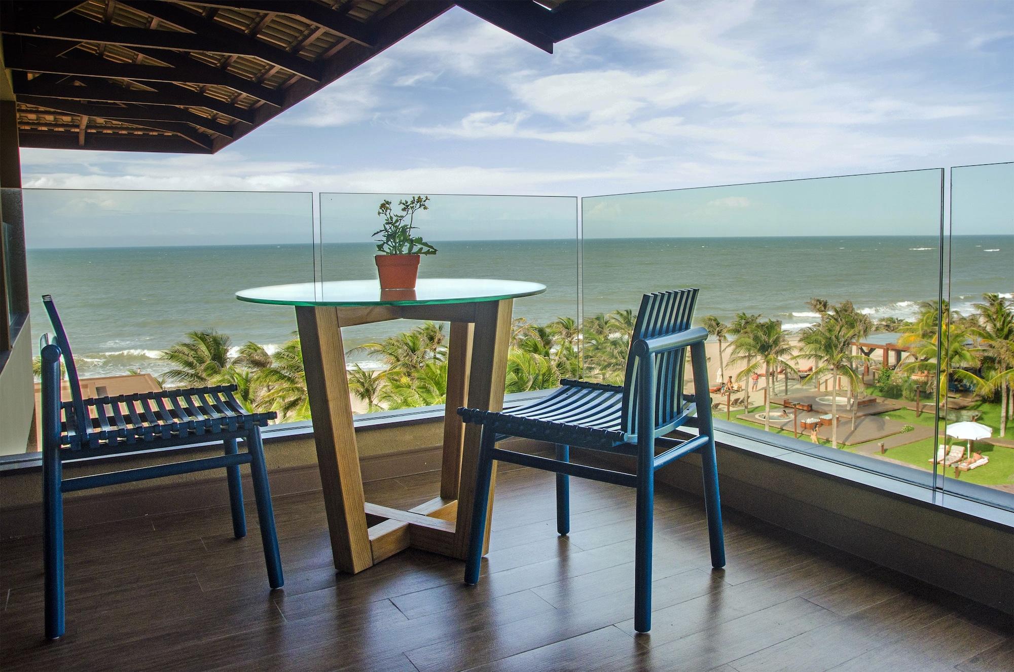 Carmel Cumbuco Resort מראה חיצוני תמונה Balcony of a hotel in Fortaleza, Brazil